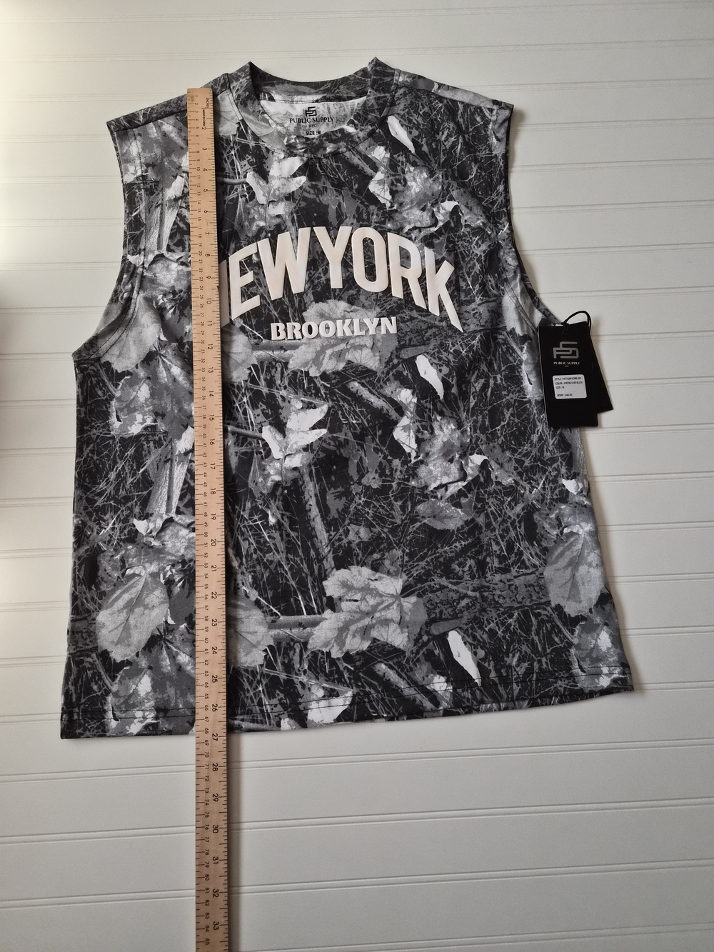 PSD NEWYORK Brooklyn Sleeveless Graphic Tank - Black & White - Picture 3 of 5